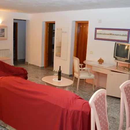 Athena Apartment *